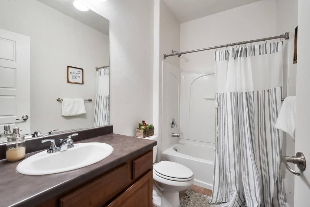 Bee Chic In Sojo W/Hot Tub+Gym+Local Ski Slopes South Jordan Exterior foto